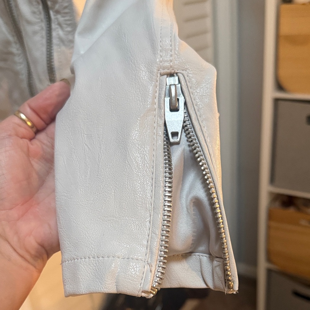 Blank NYC Women's Off-White Leather Jacket - Picture 5 of 8